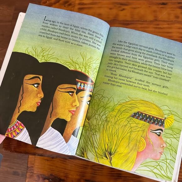 Vintage 1992 The Egyptian Cinderella Hardcover Book - Picture 4 of 12